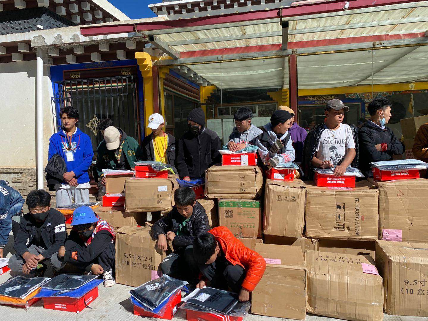 开云·官方版网站登录平台入口-开云(中国)公益回顾丨家国同欢月同圆 温暖满载甘孜州(图7)