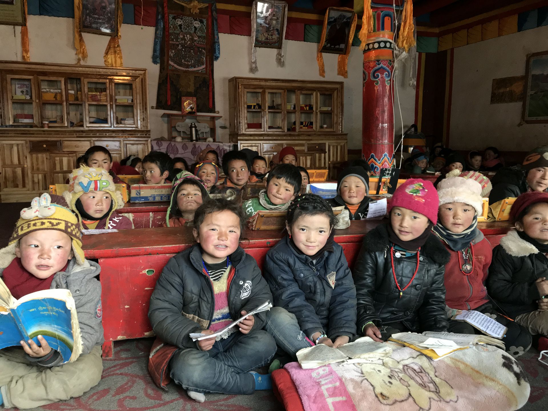 开云·官方版网站登录平台入口-开云(中国)公益回顾丨家国同欢月同圆 温暖满载甘孜州(图11)